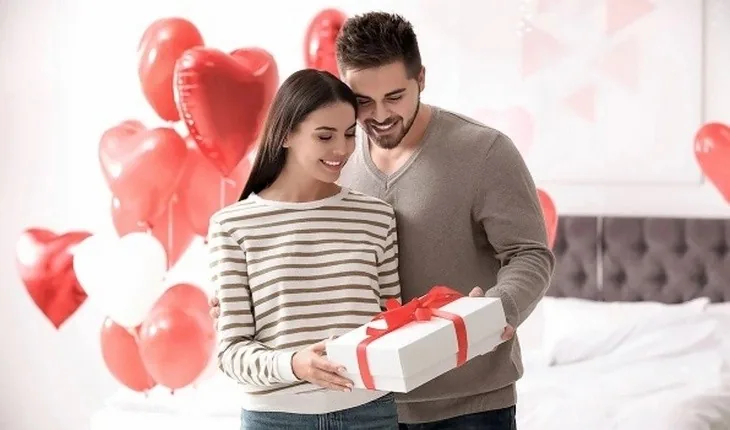 Как познакомиться с девушкой на дне рождения: практические советы
